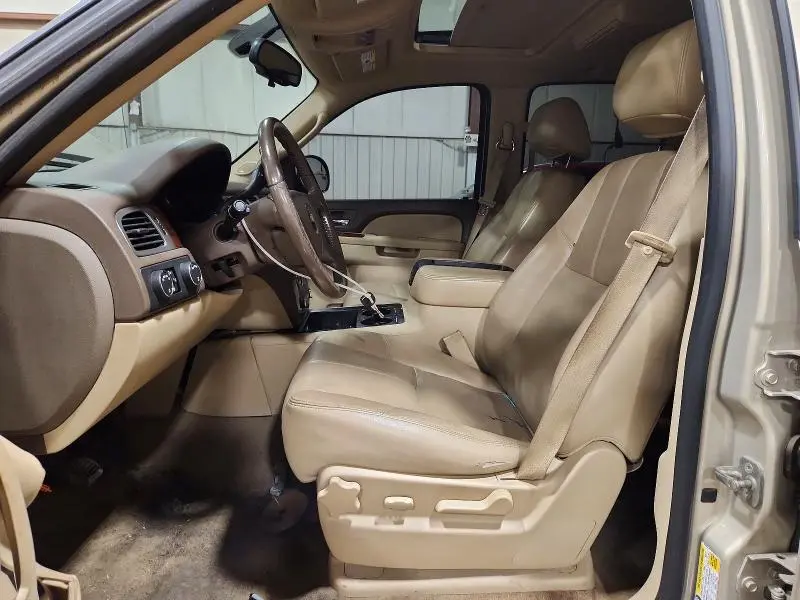 2012 CHEVROLET SUBURBAN K1500 LT  