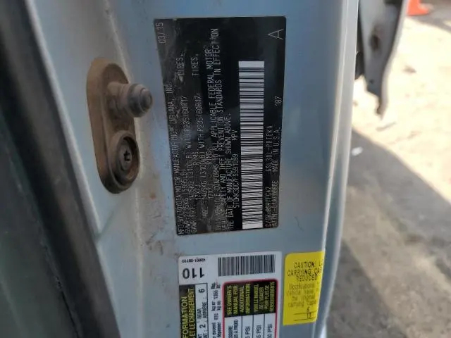 2015 TOYOTA SIENNA LE  
