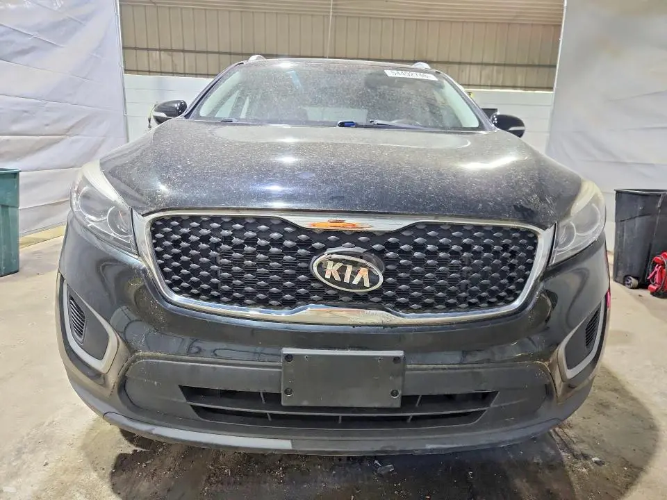 2016 KIA SORENTO LX V6  