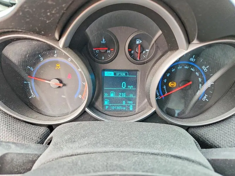 2013 CHEVROLET CRUZE LT  