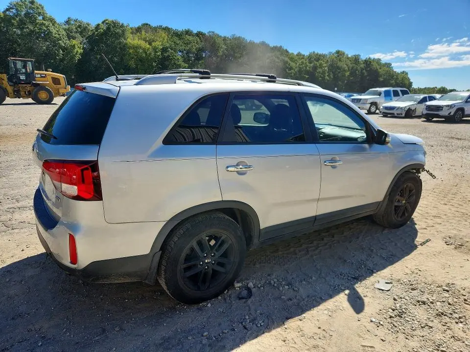 2014 KIA SORENTO LX  