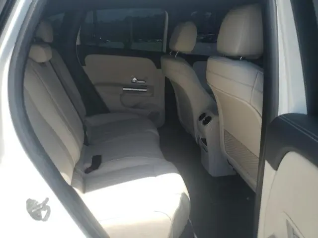 2021 MERCEDES-BENZ GLA 250  