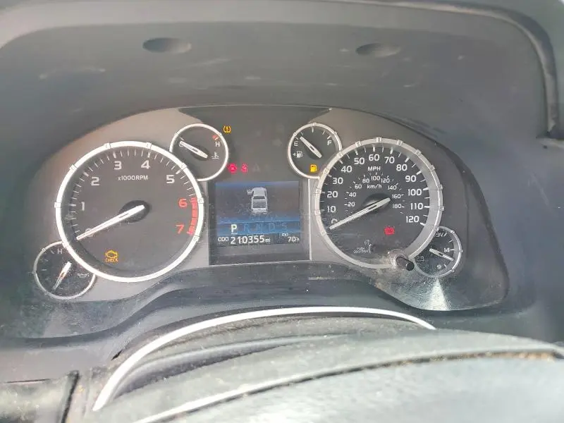 2016 TOYOTA TUNDRA SR5  