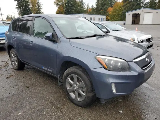 2014 TOYOTA RAV4 EV   