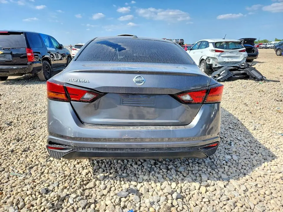 2020 NISSAN ALTIMA S  