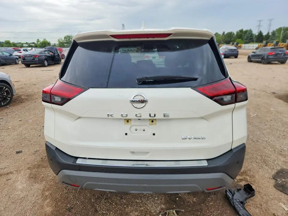 2021 NISSAN ROGUE SV  