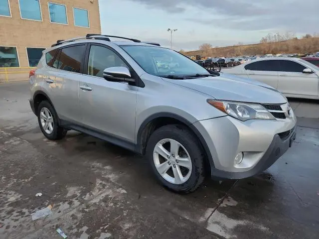 2013 TOYOTA RAV4 XLE  