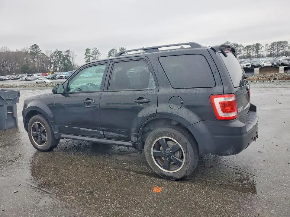 2012 FORD ESCAPE XLT  