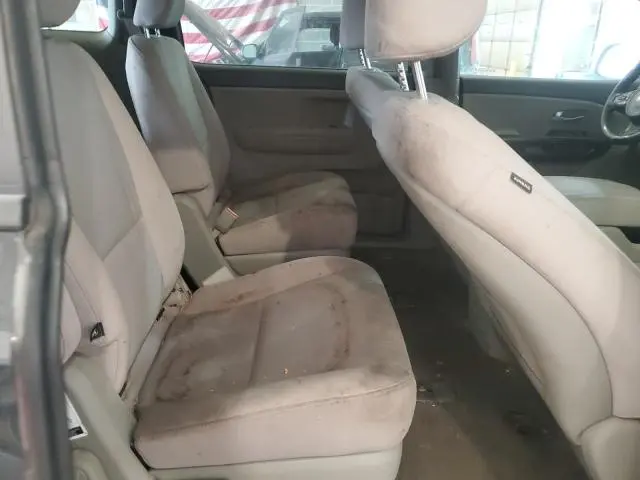2017 KIA SEDONA LX  