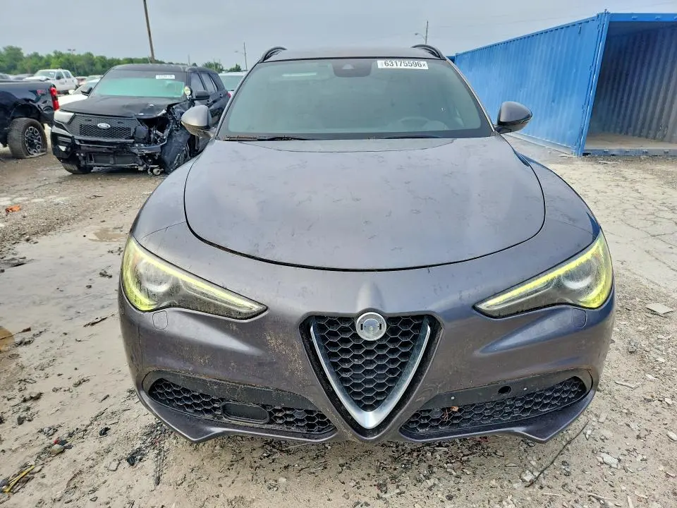 2018 ALFA ROMEO STELVIO TI SPORT  