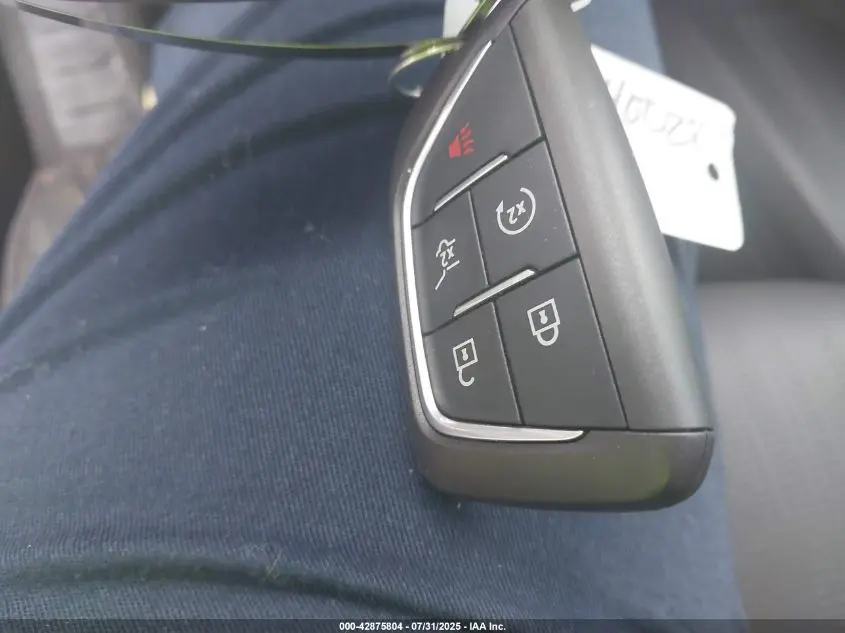 2025 CADILLAC LYRIQ LUXURY W/1SC