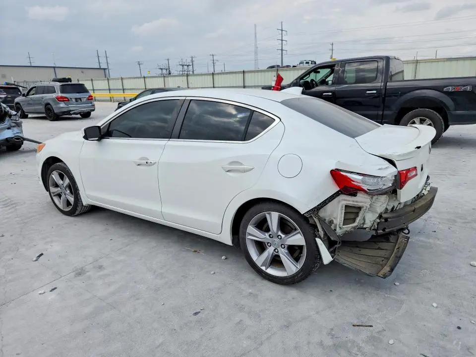 2013 ACURA ILX 20 TECH  