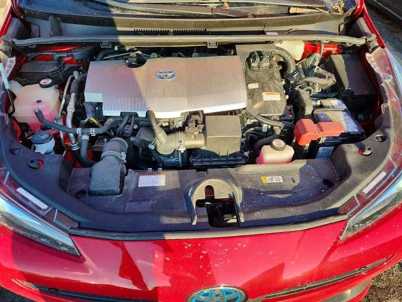 2020 TOYOTA PRIUS LE AWD-E  