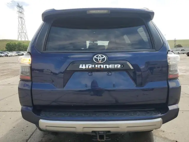 2018 TOYOTA 4RUNNER SR5/SR5 PREMIUM  