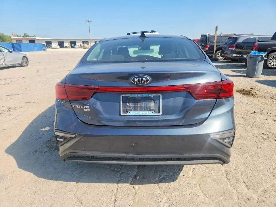2019 KIA FORTE FE  