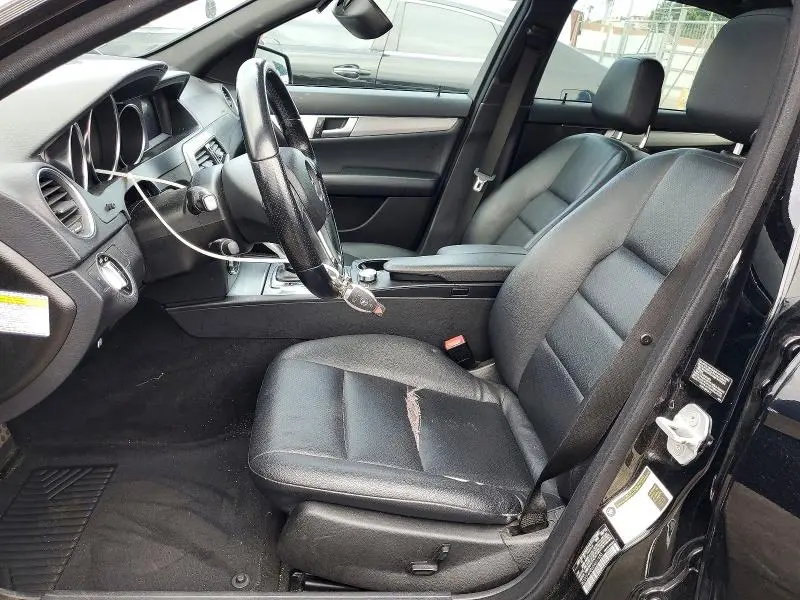 2013 MERCEDES-BENZ C 250  