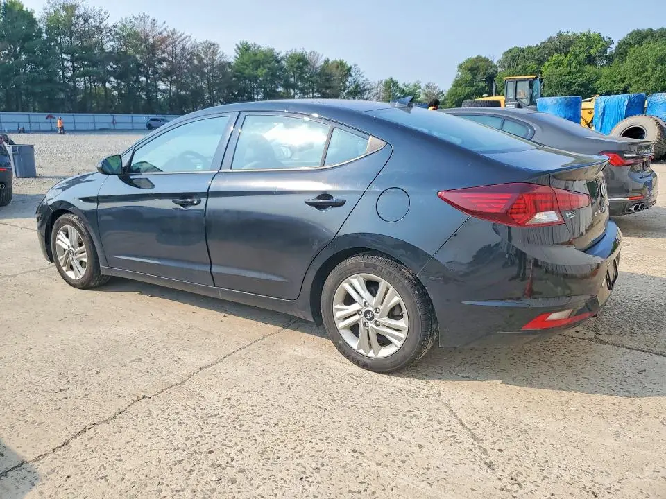 2020 HYUNDAI ELANTRA SEL  