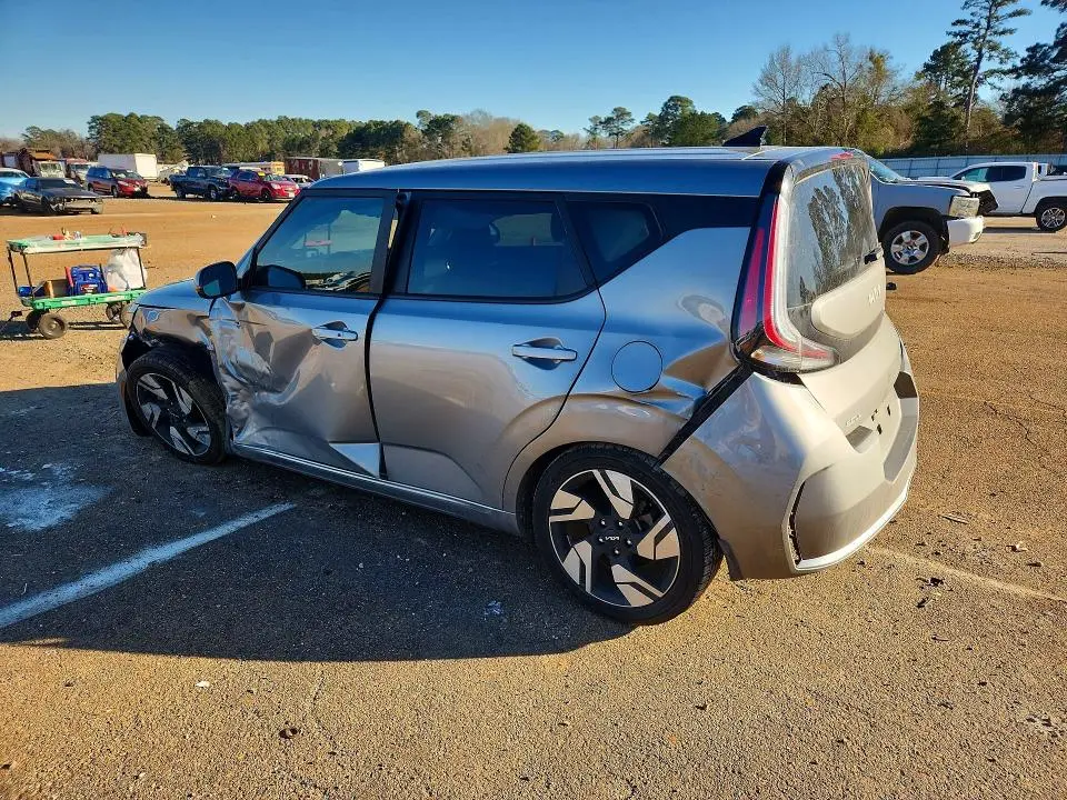 2023 KIA SOUL GT LINE  