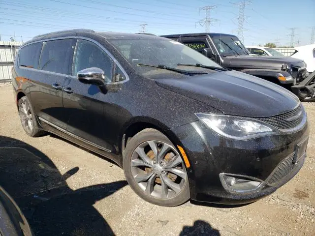 2018 CHRYSLER PACIFICA LIMITED  