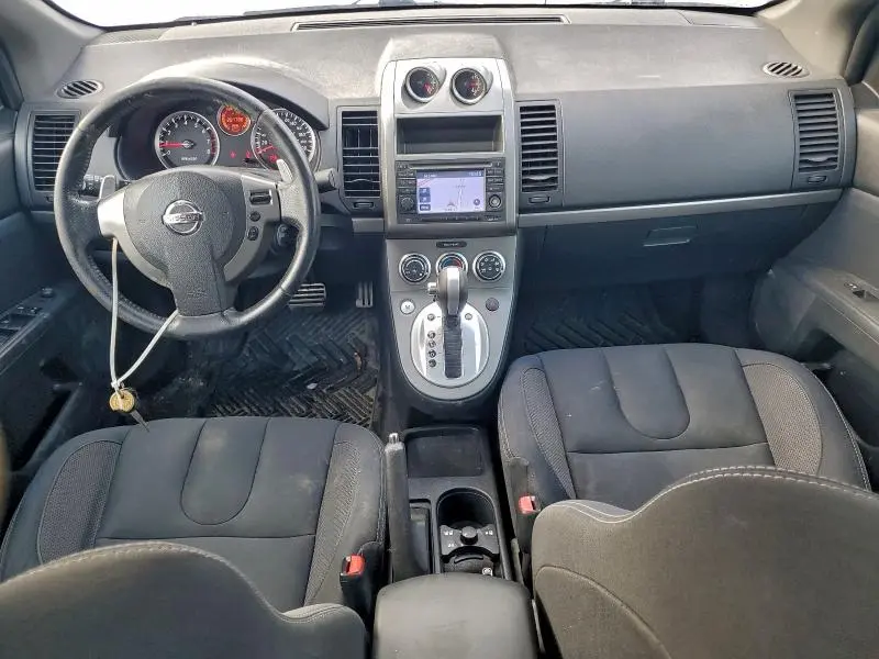 2011 NISSAN SENTRA SE-R  