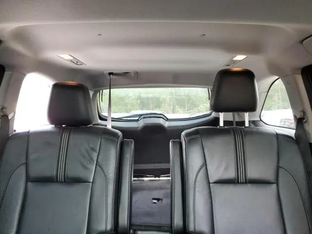 2017 TOYOTA HIGHLANDER SE