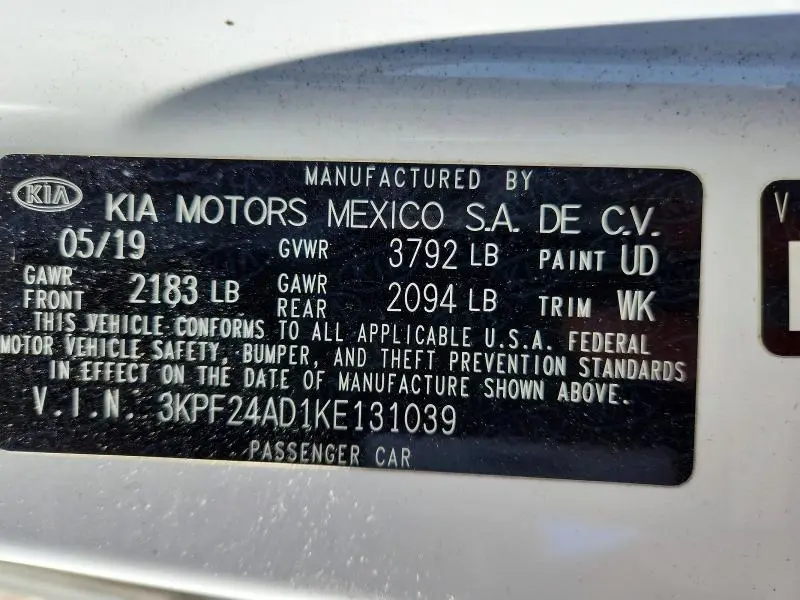 2019 KIA FORTE LXS  