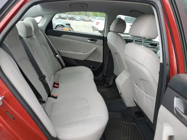 2018 HYUNDAI SONATA SE  
