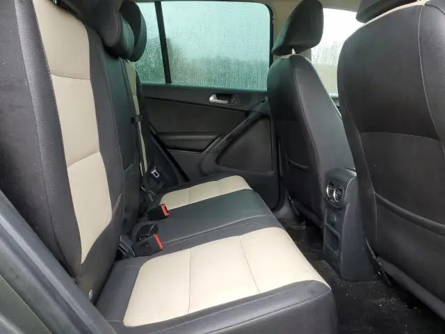 2016 VOLKSWAGEN TIGUAN S