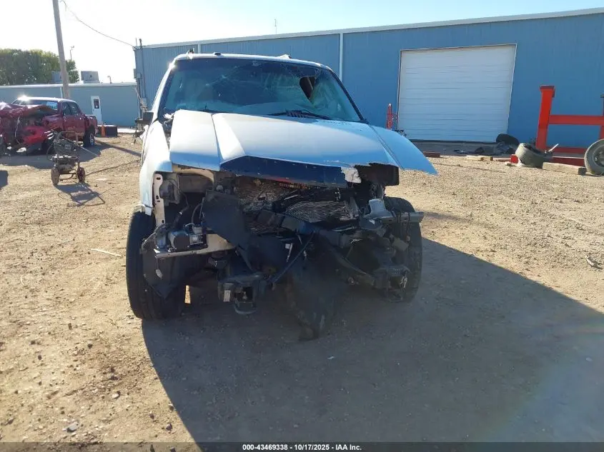 2011 LINCOLN NAVIGATOR L  