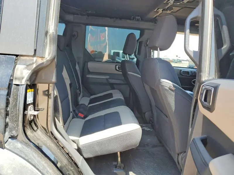 2023 FORD BRONCO BASE  
