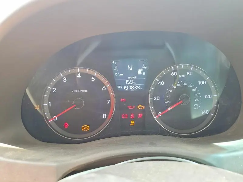 2012 HYUNDAI ACCENT GLS  