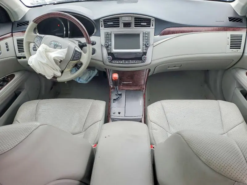 2011 TOYOTA AVALON LIMITED  
