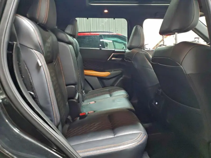 2023 MITSUBISHI OUTLANDER SEL  