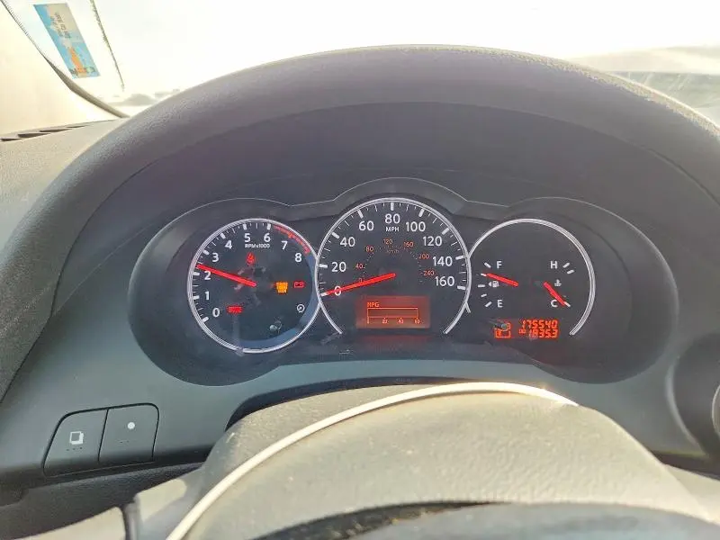 2010 NISSAN ALTIMA BASE  