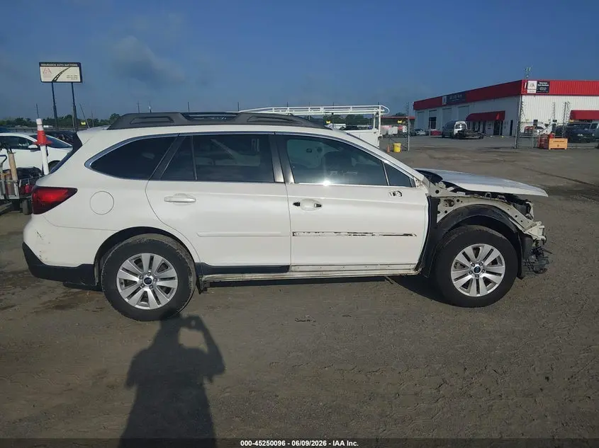2018 SUBARU OUTBACK 2.5I PREMIUM