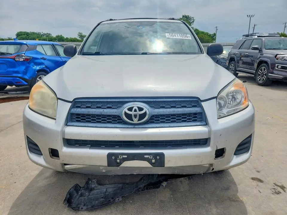 2011 TOYOTA RAV4 BASE  
