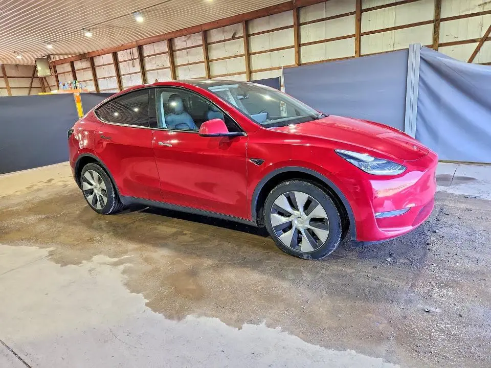 2022 TESLA MODEL Y   