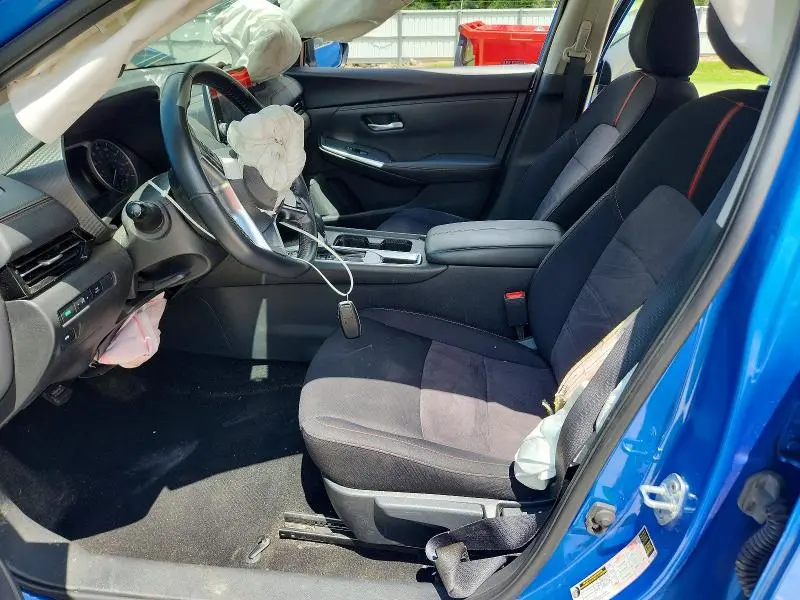 2024 NISSAN SENTRA SR  
