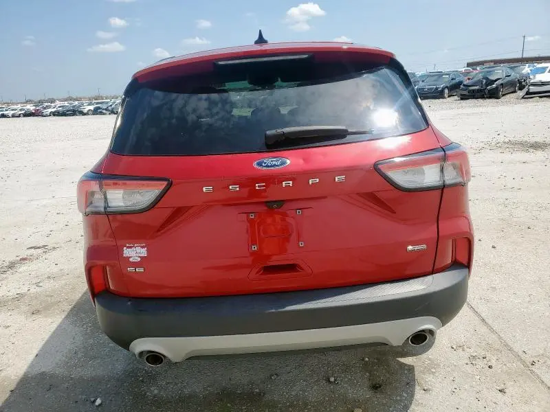 2020 FORD ESCAPE SE SPORT  