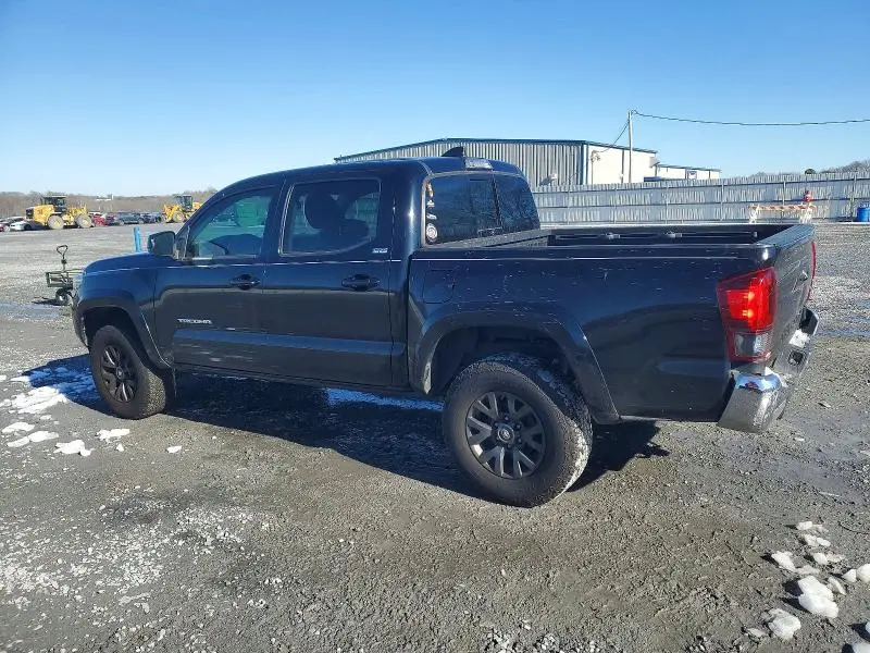2020 TOYOTA TACOMA SR5 V6  