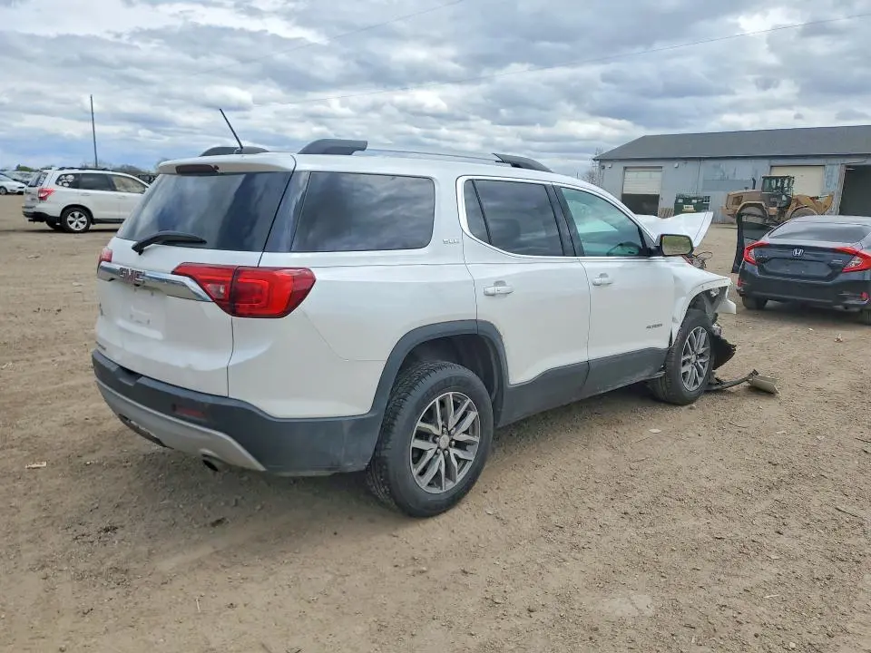 2017 GMC ACADIA SLE  