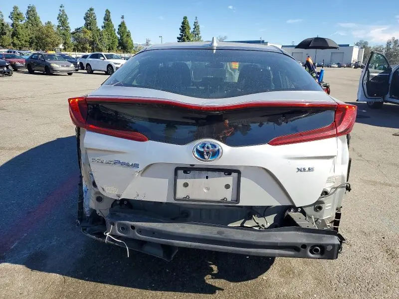 2021 TOYOTA PRIUS PRIME LE  