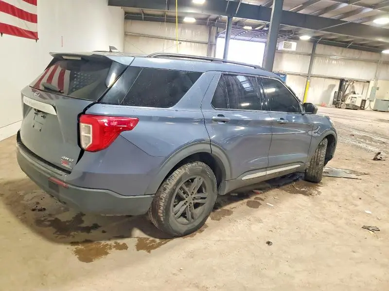 2021 FORD EXPLORER XLT  