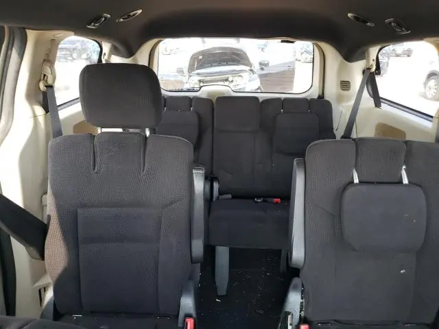 2014 DODGE GRAND CARAVAN SE  