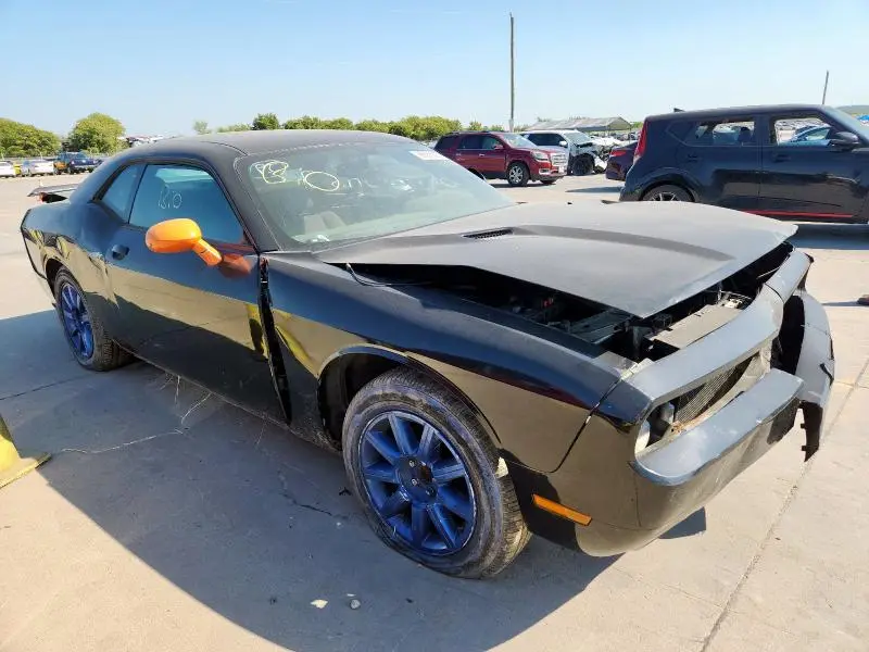 2012 DODGE CHALLENGER SXT  