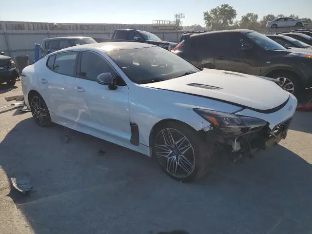2022 KIA STINGER GT1  