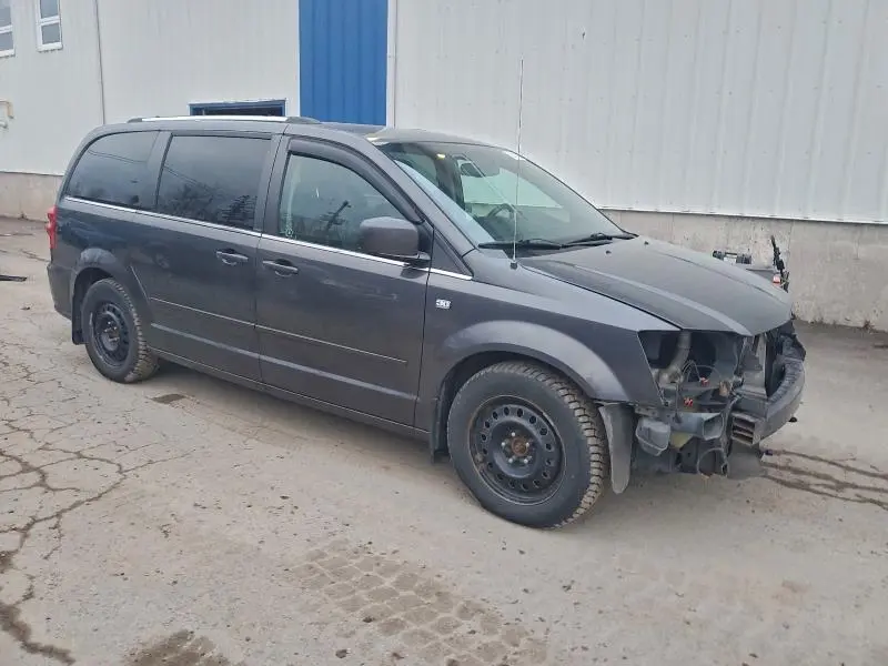 2014 DODGE GRAND CARAVAN SE  