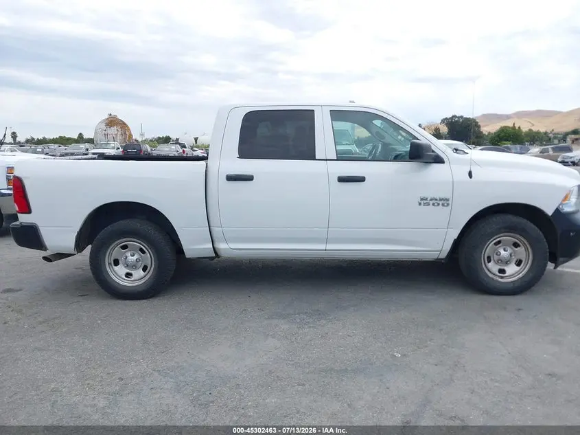 2018 RAM 1500 TRADESMAN  4X2 5'7 BOX