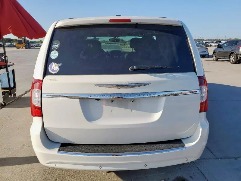 2013 CHRYSLER TOWN & COUNTRY TOURING L  