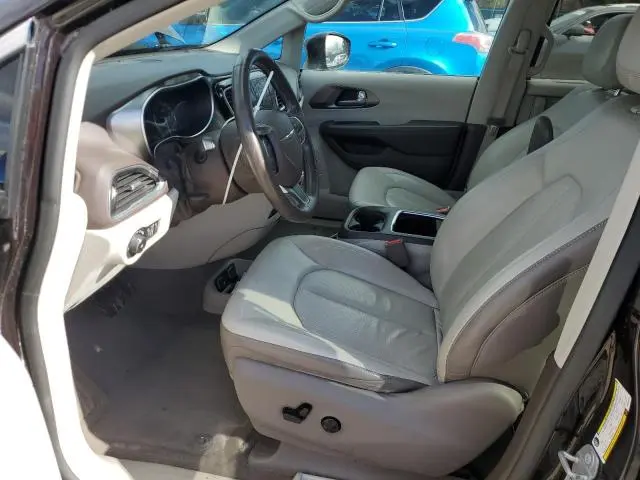 2017 CHRYSLER PACIFICA TOURING L PLUS  